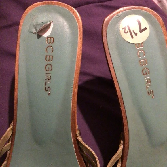 NWOT Green BCBG Slip On Wood Shoe 7.5 - Picture 6 of 7